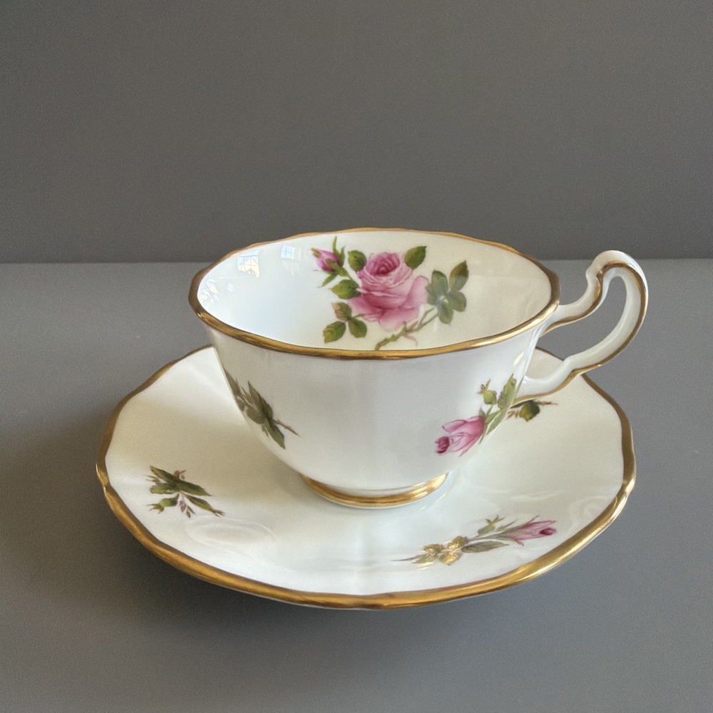 VTG  1950s Adderley Bone China Demitasse & Saucer "Carlton" Roses England Gold